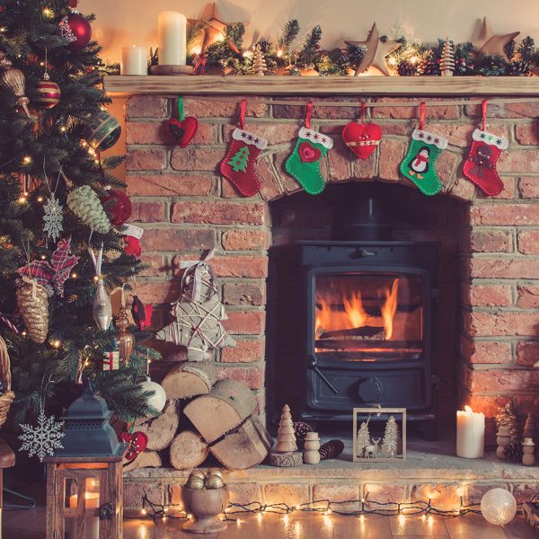 Christmas fireplace decorations